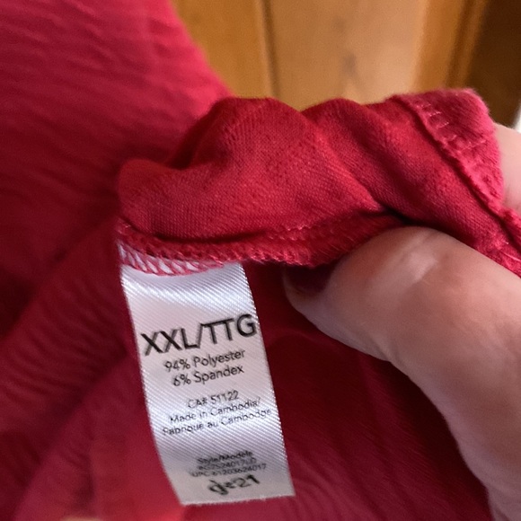 Vintage Ladies XXL dress in a beautiful fusia colour. - Picture 5 of 6